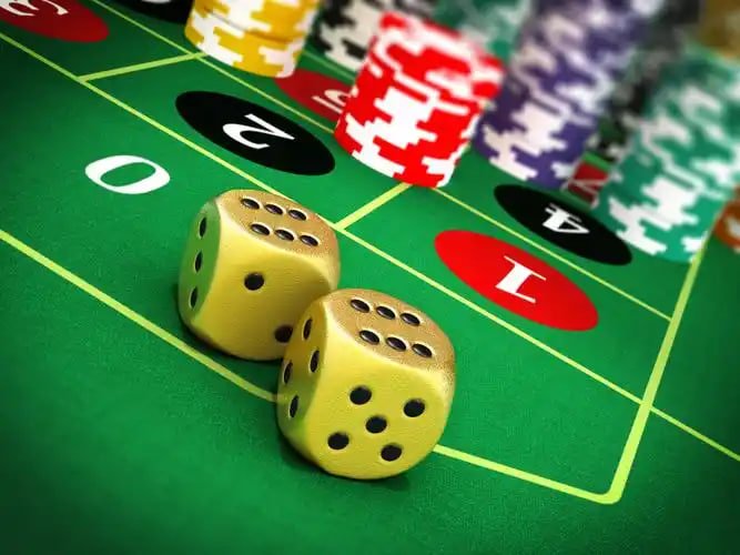 Filipino player browsing ph22 app apk slots on a smartphone